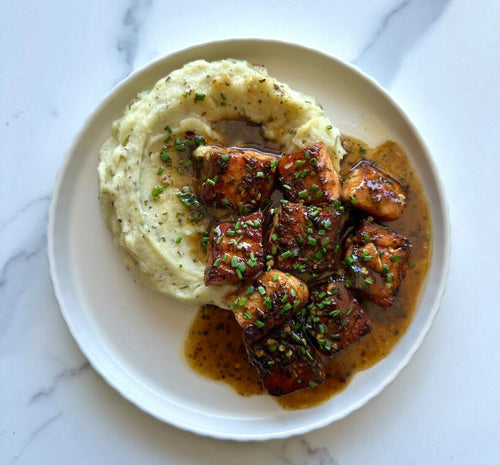 Garlic Honey Salmon Bites