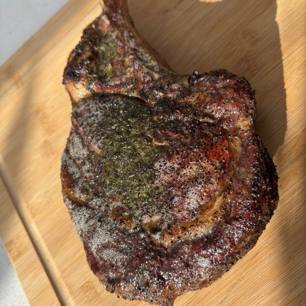 Tomahawk Steak